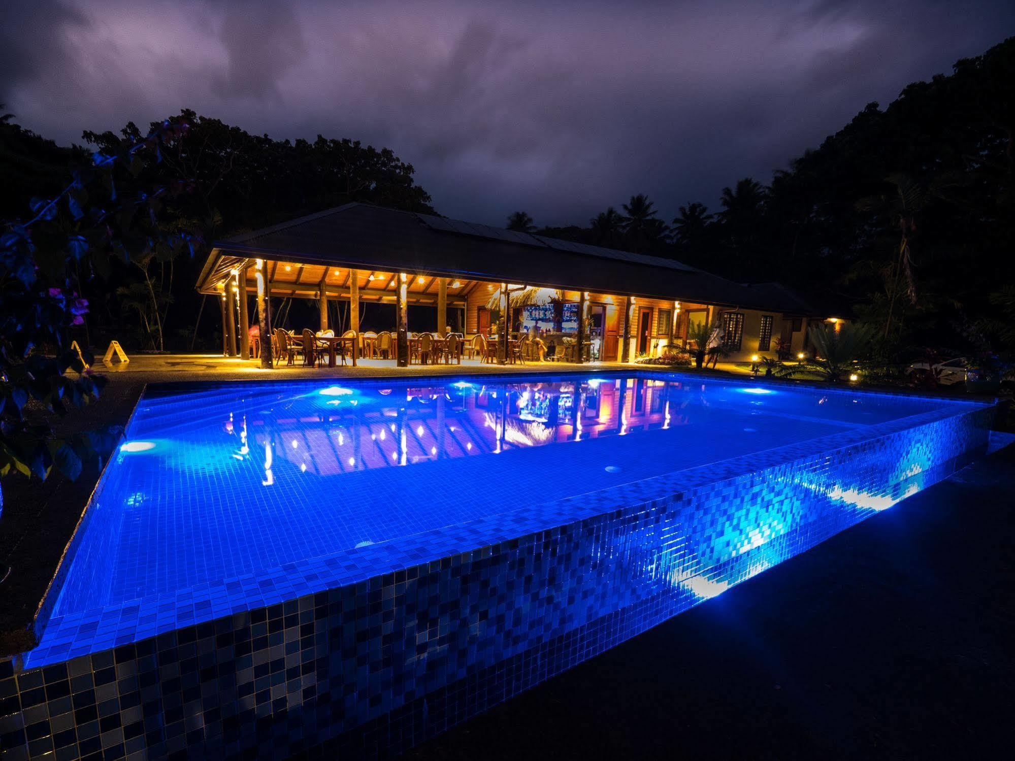Taveuni Dive Resort Waiyevo Exterior photo